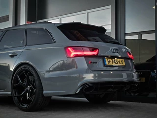 Audi RS6 Audi RS6 Performance Avant 4.0 TFSI | KERAMISCH | PANO | HUD | CARBON INLEG | RS STOELEN | 22