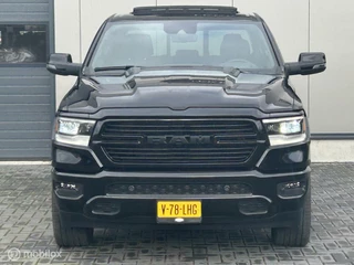 Dodge Ram 1500 Dodge Ram 1500 5.7 V8 4x4  E-Torque Sport Night Edition - afbeelding nr 7