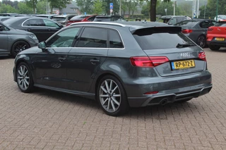 Audi A3 Audi A3 Sportback 1.0 TFSI Sport S Line Edition / Navigatie / Parkeerhulp achter / 18'' / Sportstoelen + half leder / Cruise Control - afbeelding nr 3