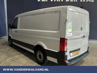 Volkswagen Crafter Volkswagen Crafter 2.0 TDI L3H2 L2H1 Euro6 Airco | Camera | Apple Carplay | Android Auto | Parkeersensoren Bijrijdersbank - afbeelding nr 2
