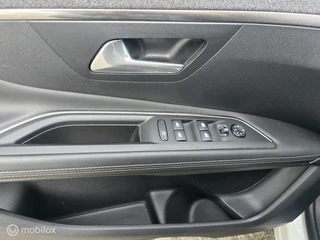 Peugeot 3008 Peugeot 3008 1.2 PureTech Allure | AUT | Navi | Dist. verv. - afbeelding nr 19