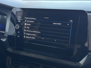 Volkswagen T-Cross Volkswagen T-Cross DE VERNIEUWDE T-CROSS 116PK VIR.COCKPIT LMV CARPLAY 2024 