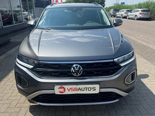 Volkswagen T-Roc Volkswagen T-Roc 1.0 TSI 110PK FACELIFT DIGITAL-SCHERM LED NAVIGATIE AIRCO LMV PDC - afbeelding nr 17