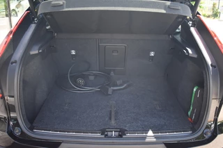Volvo C40 Volvo C40 Twin Intro Edition 408Pk/78kWh | Getint glas | Trekhaak - afbeelding nr 40