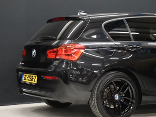 BMW 1 Serie [CRUISE CONTROL, CLIMATE CONTROL, HALF LEDER, BMW LED KOPLAMPEN, PDC ACHTER, BLUETOOTH TELEFOONVERBINDING, NAVIGATIE, NIEUWSTAAT] - afbeelding nr 19