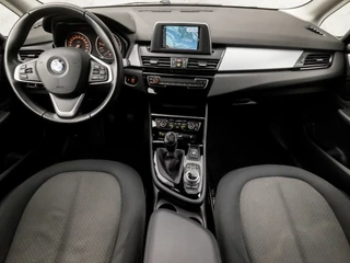 BMW 2 Serie (NAVIGATIE, CLIMATE, STOELVERWARMING, CRUISE, SPORTSTOELEN, PARKEERSENSOREN, TREKHAAK, NIEUWE APK, NIEUWSTAAT) - afbeelding nr 6