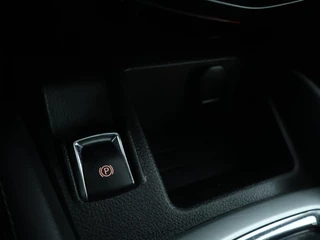 Nissan QASHQAI Nissan Qashqai 1.2 Tekna NAVI | Leer | Camera | Trekhaak - afbeelding nr 26