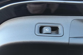 Mercedes-Benz GLA Mercedes GLA-klasse 250 e AMG/Pano/Night/Sfeer/Camera/Trekh - afbeelding nr 23