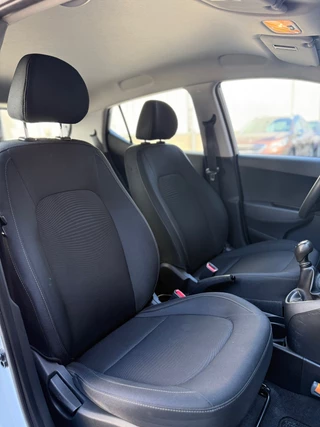 Hyundai i10 Hyundai I10 1.0i i-Drive - afbeelding nr 17