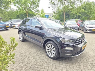 Volkswagen T-Roc Volkswagen T-Roc 1.5 TSI Sport AUTOMAAT Clima|Navi|Camera|Virtual|Nap!! - afbeelding nr 52