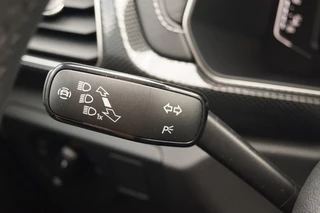Volkswagen T-Cross Volkswagen T-Cross 1.0 TSI DSG R-Line 116pk /Navi/ Camera/Trekhaak afnb/ACC/ App-Co - afbeelding nr 41