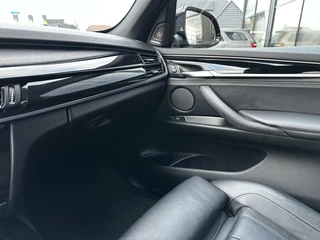 BMW X5 BMW X5 xDrive50i High Executive M-Sport | Pano | HUD - afbeelding nr 25