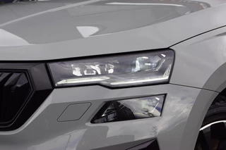 Škoda Karoq Škoda Karoq 1.5 TSI DSG Sportline/ Panodak/ Standverwarming/ Camera/ ACC/ DCC - afbeelding nr 11