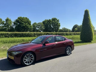 Alfa Romeo Giulia Alfa Romeo Giulia 2.0T 310pk, super netjes!! Veel opties!! - afbeelding nr 28