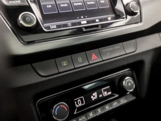 Škoda Fabia (PANORAMADAK, APPLE CARPLAY, CLIMATE, PARKEERSENSOREN, SPORTSTOELEN, LED KOPLAMPEN, GETINT GLAS, LM VELGEN, CRUISE, NIEUWSTAAT) - afbeelding nr 26