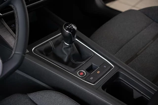 SEAT Leon Seat Leon 1.5 TSI Style|1ste Eig|Virtual|Leder|LED|4 Cylinder|Xcellence|CarPlay|Dealer Onderhouden - afbeelding nr 17