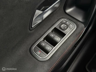 Mercedes-Benz A-Klasse Mercedes A-klasse A180 AMG Line |Pano |Memory |Carplay - afbeelding nr 18