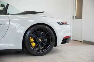 Porsche 911 Porsche 911 992 Cabrio 3.0 Carrera 4S|Keramisch|GTS Pakket|PCCB|BOSE|SportChrono|Dealer Onderhouden - afbeelding nr 28