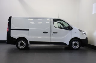 Renault Trafic - A/C Climate - Cruise - Navi - Trekhaak - €13.950,- Excl. - afbeelding nr 17