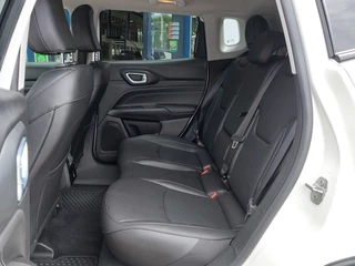 Jeep Compass Jeep Compass 4xe 240 Plug-in Hybrid Electric S | Navi | Apple Carplay+Android Auto | Clima | Adap.Cruise | Keyless Entry | Pdc V+A+Camera | Stoel+Stuurwielverwarming | Rijstrook+Licht+Regensensor - afbeelding nr 10