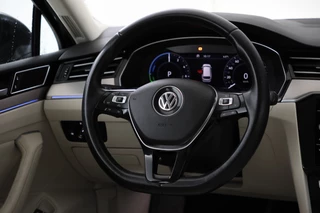 Volkswagen Passat Virtual cockpit, Volleder, Elektrische haak, Apple carplay - afbeelding nr 9