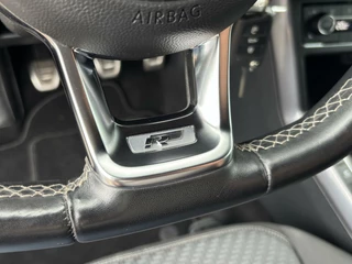Volkswagen Polo Volkswagen Polo 1.0 TSI Highline Business (3x) R-Line AppleCarPlay/ AndroidAuto/ Adaptieve Cruise Control/ 'Sport Select' onderstel/ 17
