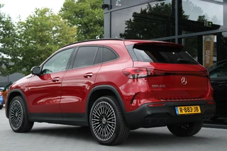 Mercedes-Benz EQA Mercedes EQA 250 AMG Line 67 kWh | Pano | Sportstoelen - afbeelding nr 10