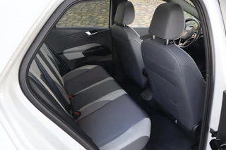 Volkswagen ID.3 Volkswagen ID.3 First Max 58 kWh | Geen import | Panoramadak | Massage - afbeelding nr 16