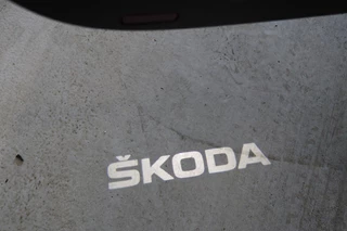 Škoda Octavia Skoda Octavia 1.0 TSI Business Edition | Leder |  Stoelverwarming | Trekhaak | Adaptive cruise | Carplay | Climate control | Parkeerhulp - afbeelding nr 29