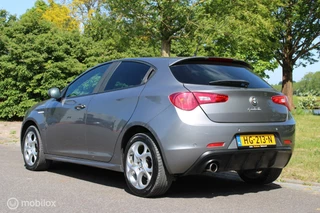 Alfa Romeo Giulietta Alfa Romeo Giulietta 1.4 T Sprint AUTOMAAT NAVI LMV SUEDE - afbeelding nr 6