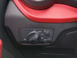 Audi Q2 30 TFSI 116pk Sport | Origineel NL + 1ste Eigenaar | Navi | Clima | Cruise | Panorama Schuifdak | Pdc | Licht+Regensensor | Sportstoelen | Privacy Glass | 17''lm - afbeelding nr 20