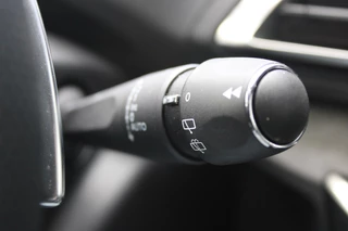 Peugeot 3008 Peugeot 3008 1.2 Hybrid 136PK GT | 360° CAMERA | NAVIGATIE | ADAPTIVE CRUISE CONTROL | APPLE CARPLAY/ANDROID AUTO | CLIMATE CONTROL | 18