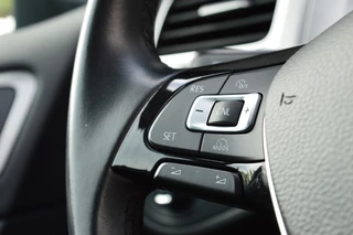 Volkswagen Golf Volkswagen Golf 1.0 TSI Comfortline Rijklaarprijs-Garantie Navigatie Airco Camera LM Velgen - afbeelding nr 27