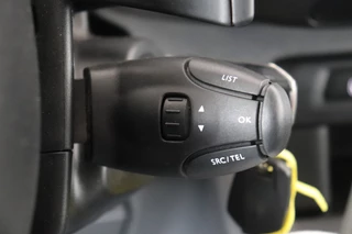 Opel Vivaro - Airco - Cruise - PDC - Trekhaak - €13.950,- Excl. - afbeelding nr 18
