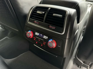 Audi A6 Audi A6 Avant 1.8 TFSI S-line Automaat | Bose Audio | LED | Stoelverwarming | DAB radio | Grootlichtassistent | 19 inch lichtmetalen velgen | Achteruitrijcamera | Parkeersensoren voor en achter | Trekhaak uitklapbaar - afbeelding nr 44