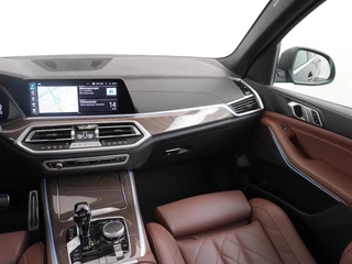BMW X5 BMW X5 X5 45e HIGH EXECUTIVE M SPORT LUCHTVERING | STOEL/STUUR VERWARMING | DODE HOEK| PANO | BOMVOL| - afbeelding nr 29