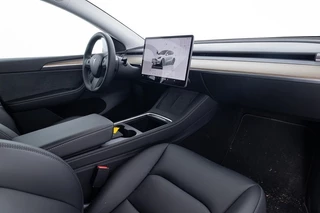 Tesla Model Y Tesla Model Y RWD 58 kWh | LEDER | PANORAMADAK ✅ 1e Eigenaar - afbeelding nr 4