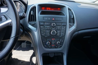 Opel Astra OPEL Astra 1.4 Turbo 140pk Trekhaak - afbeelding nr 9