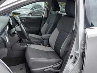 Toyota Auris Toyota Auris 1.2T 116pk Aspiration 5-Deurs | Origineel NL | 1300kg Trekgewicht | Navi | Clima | Cruise | Achteruitrijcamera | Rijstrook+Licht+Regensensor | Mistlampen | 16''lm | Trekhaak - afbeelding nr 7
