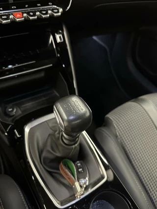 Peugeot 208 Peugeot 208 1.2 PureTech GT-LinePano|Camera|Navi|Carplay|Half Leer| - afbeelding nr 30