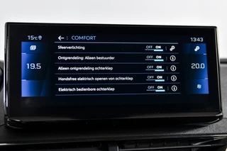 Peugeot 5008 | Dig. Cockpit | Adapt. Cruise | Stoelverw. | PDC | Camera | NAV + App. Connect | ECC | Elek. Klep | LM 19