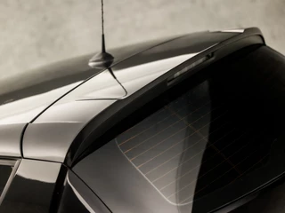 Renault Scénic Renault Scénic 1.3 TCe Sport (GETINT GLAS, AIRCO, BLUETOOTH, ELEK PAKKET, SPORTSTOELEN, CRUISE, NIEUWE APK, NIEUWSTAAT) - afbeelding nr 26