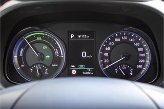 Hyundai Kona Hyundai Kona 1.6 GDI HEV Premium - All-in rijklrprs | Dealer ond. | HUD | Leer | Adpt. cruise - afbeelding nr 15