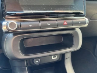 Citroën C3 Citroën C3 1.2 PT C-Series, Carplay, Clima, Cruise, DAB - afbeelding nr 28