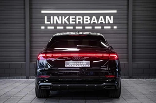 Audi Q8 Audi Q8 60 TFSI e Competition | Nieuw | Facelift | Laser | 4w besturing | Pano | B&O | Massage | Trekhaak | 23 inch | - afbeelding nr 15