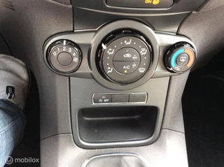 Ford Fiesta Ford Fiesta 1.0 Style Airco 5-Deurs Nav Nap Dealer OH Isofix - afbeelding nr 24