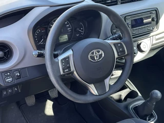 Toyota Yaris Toyota Yaris 1.0 VVT-i Comfort | AIRCONDITIONING | BLUETOOTH | LICHTMETALEN VELGEN - afbeelding nr 13