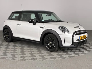 MINI Electric Mini Cooper SE 33 kWh | LEDER | Sportstoelen | Full LED | NAVI | SOH: 98% | -2e PINKSTERDAG OPEN!-