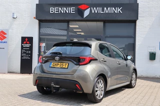 Toyota Yaris Toyota Yaris 1.5 VVT-i Dynamic Trekhaak/Head-up/Stuur/Stoelverwarming - afbeelding nr 2