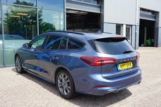 Ford Focus Ford Focus Wagon 1.0 EcoBoost Hybrid ST Line 125PK Automaat Winterpack SYNC4 Cruise Navi Camera Climate Parkeersensoren Privacy Glass *1500KG Trekgewicht* - afbeelding nr 10